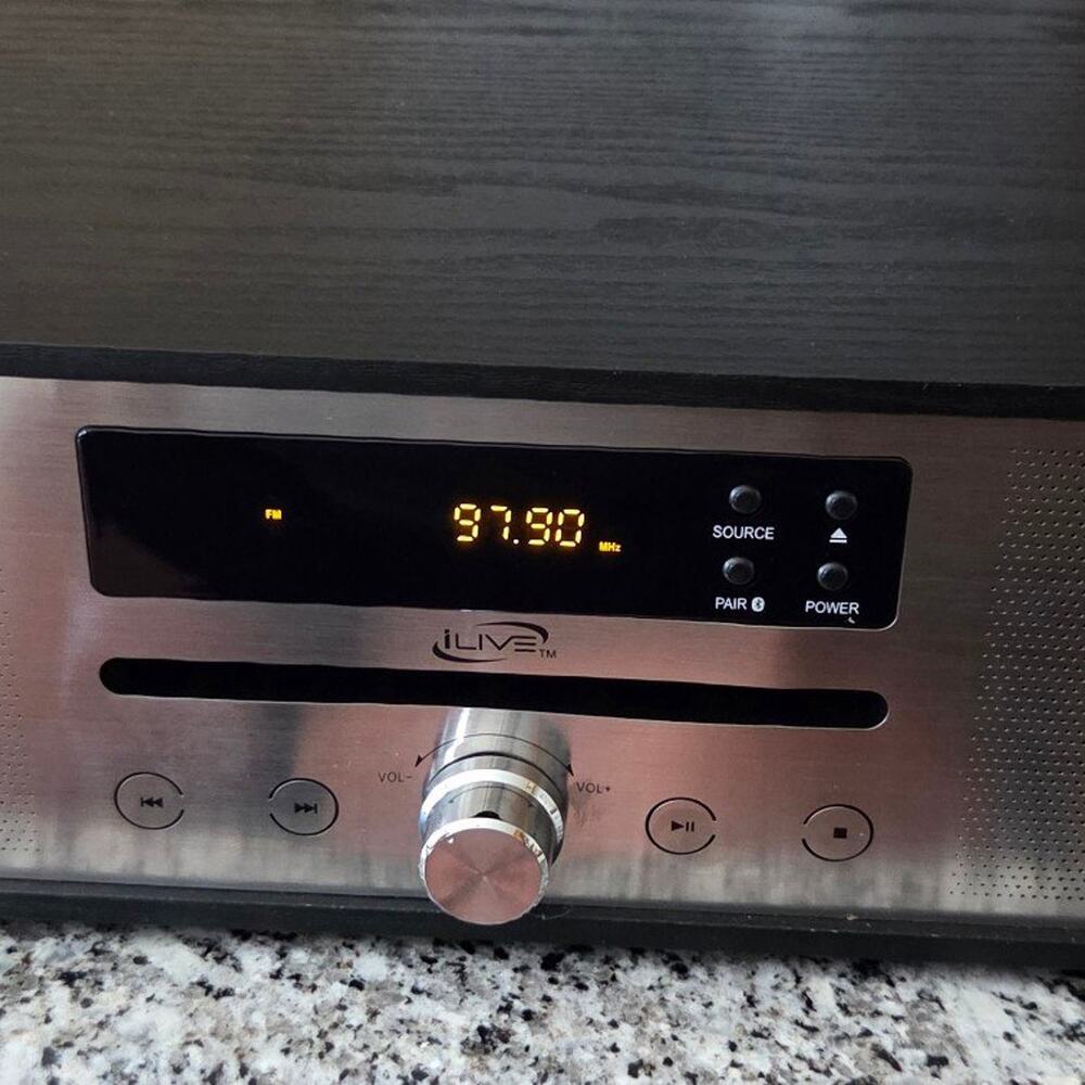 ILive Speaker System W/ Remote Bluetooth CD FM Radio Audio System